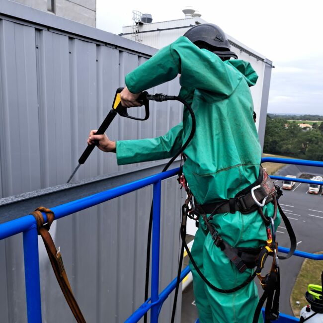 Nettoyage de bardage usine